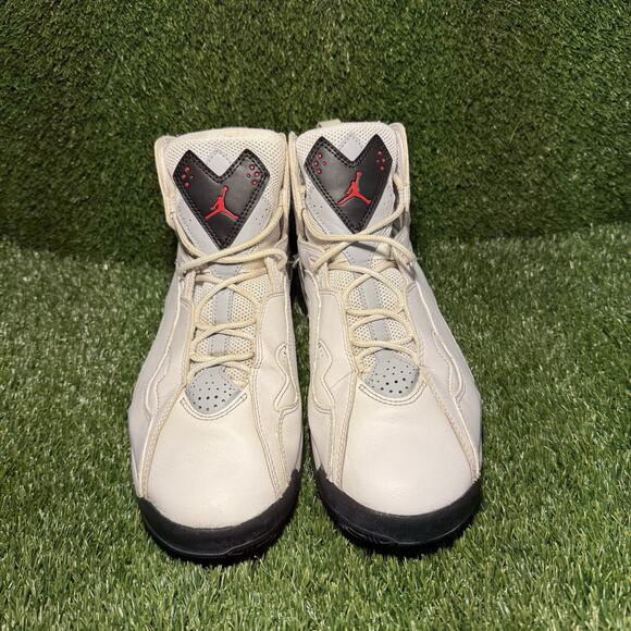 Size 9.5 - Jordan True Flight White Cement - Picture 4 of 7